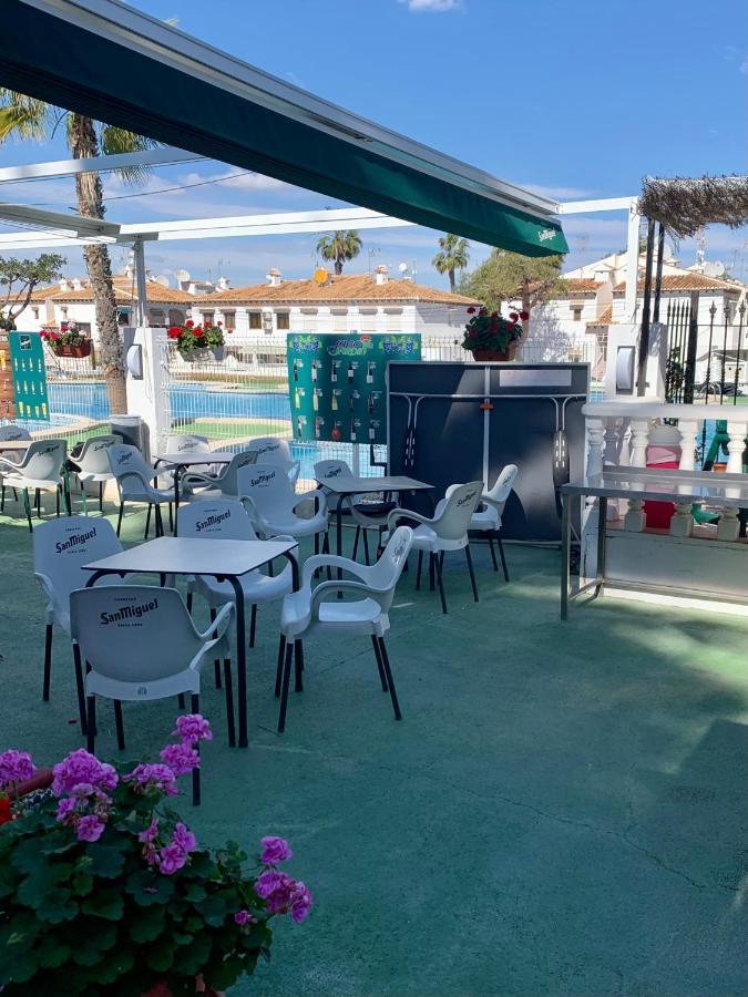 Apartamento Agua Rosa Torrevieja Esterno foto