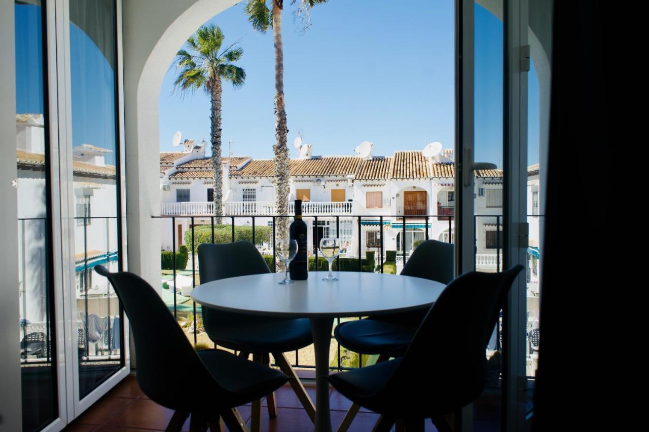 Apartamento Agua Rosa Torrevieja Esterno foto