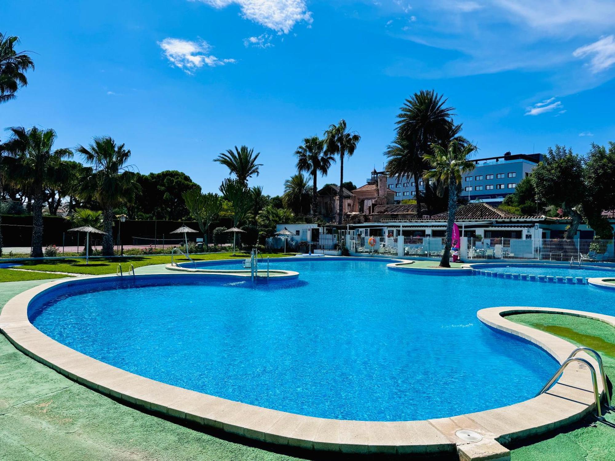 Apartamento Agua Rosa Torrevieja Esterno foto