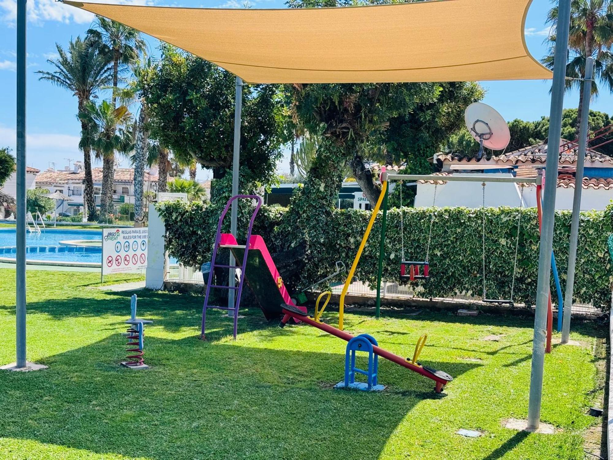 Apartamento Agua Rosa Torrevieja Esterno foto