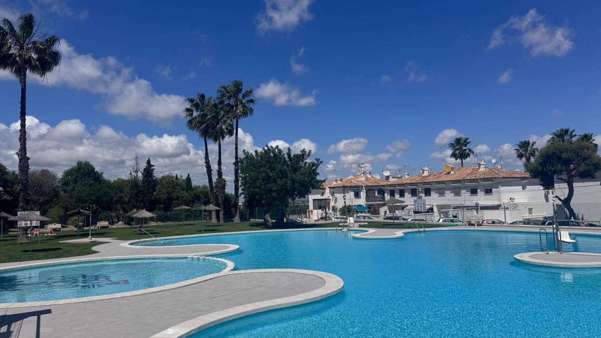 Apartamento Agua Rosa Torrevieja Esterno foto