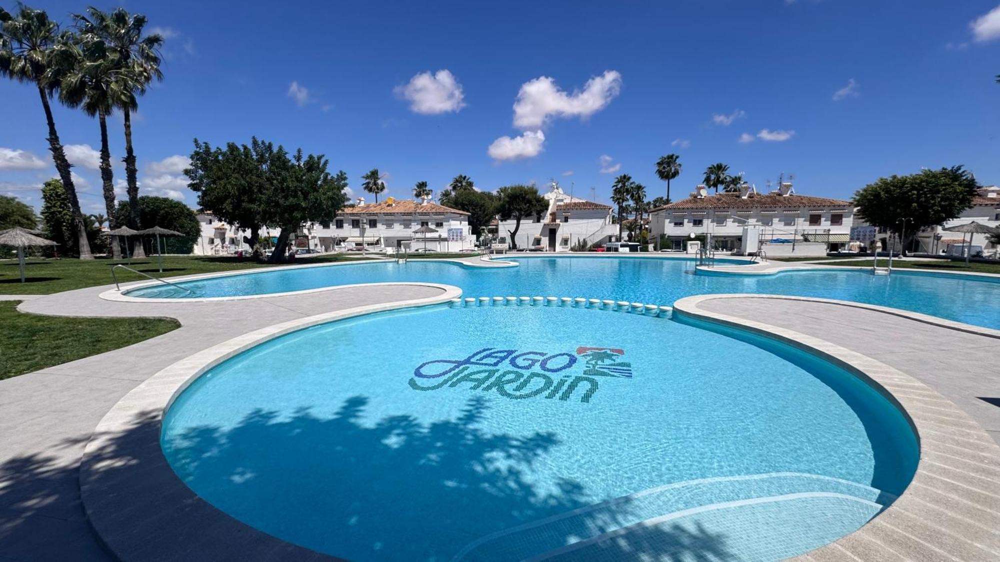 Apartamento Agua Rosa Torrevieja Esterno foto